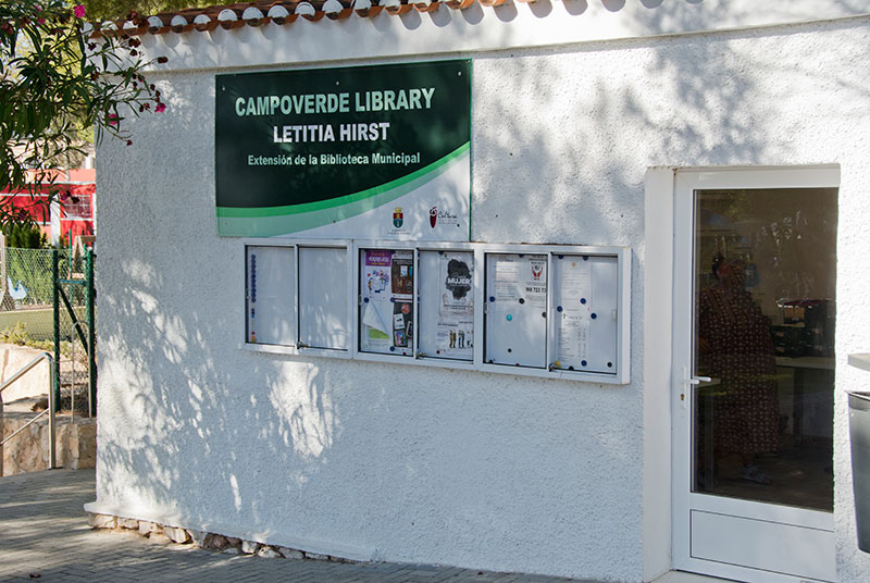 Library in Pinar de Campoverde